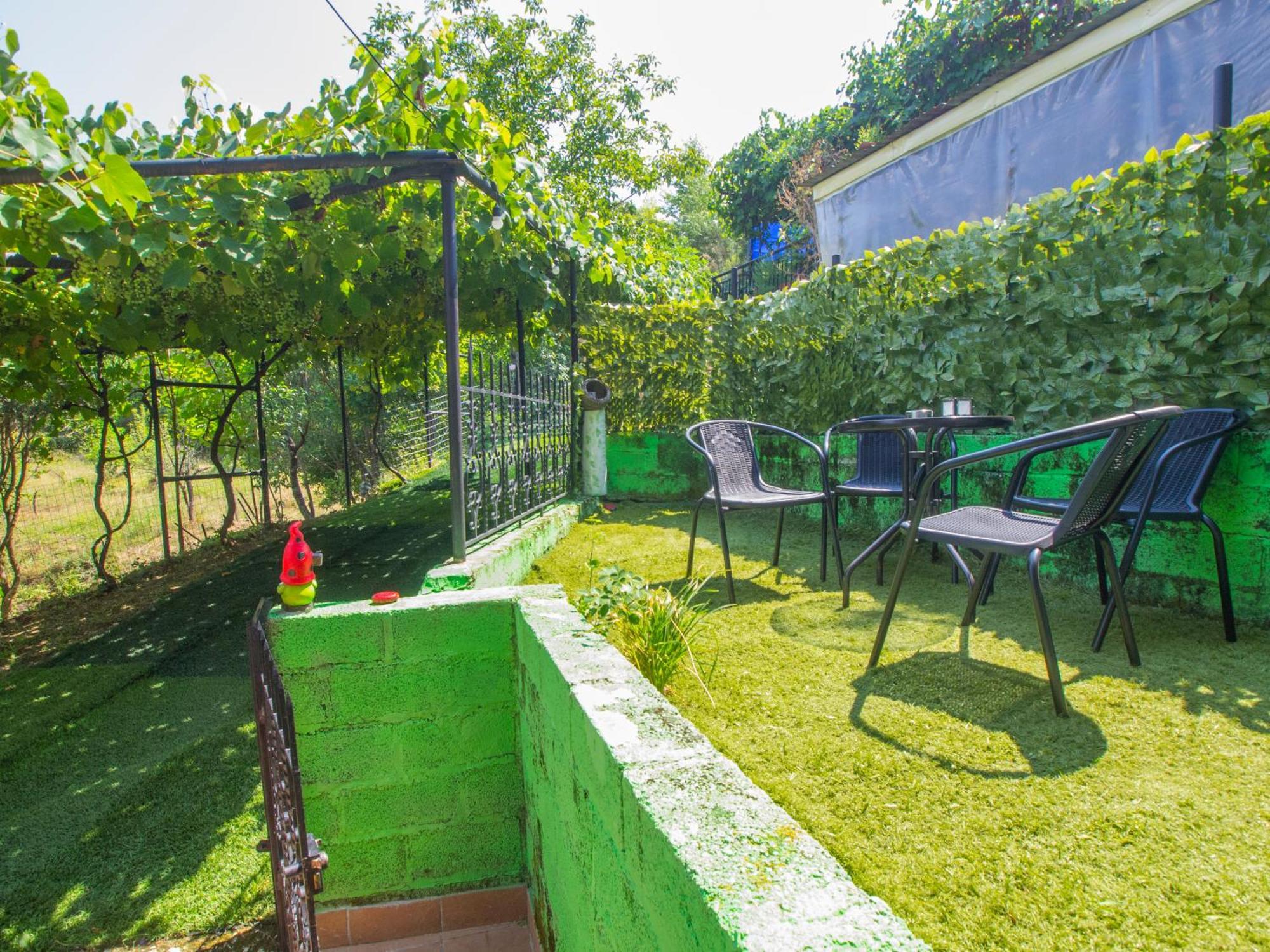 Ferienwohnung Frasta'S Rose Plaka  Exterior foto